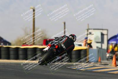 media/Apr-16-2022-CVMA (Sat) [[090b37c3ce]]/Race 14 Amateur Supersport Open/